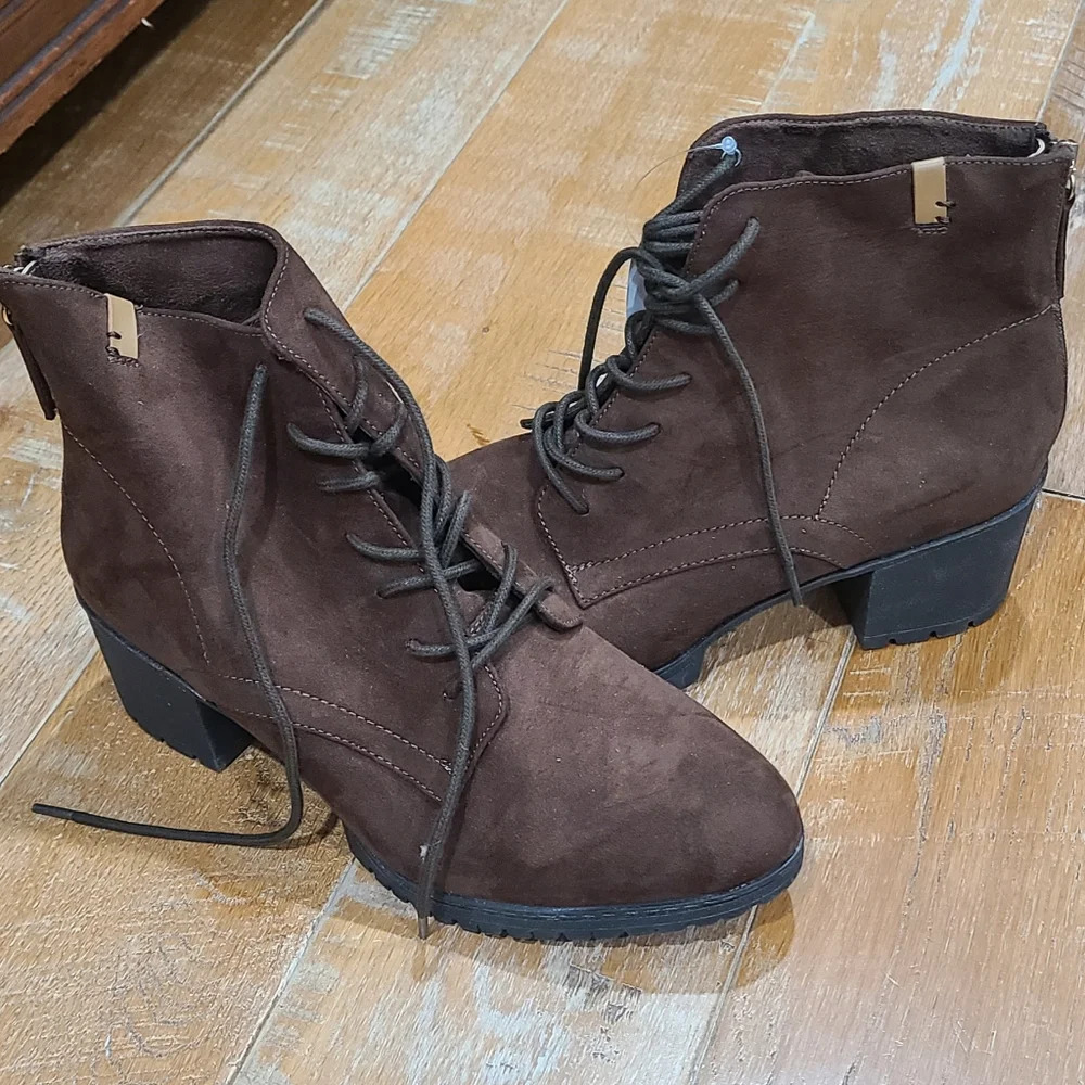 Dr.Scholl's Shoes Women's Laurence Brown Lace-Up Platform Boots Size 8.5 NWOT